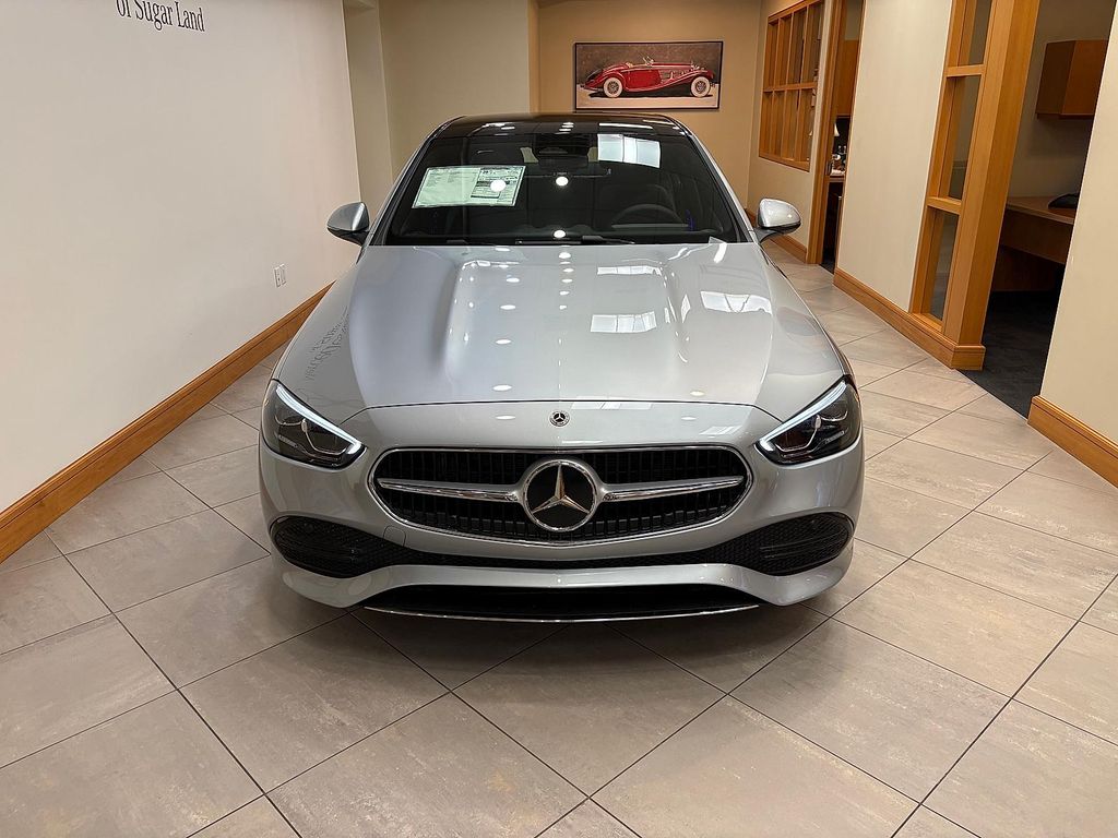 2026 Mercedes-BENZ C-CLASS 照片 2