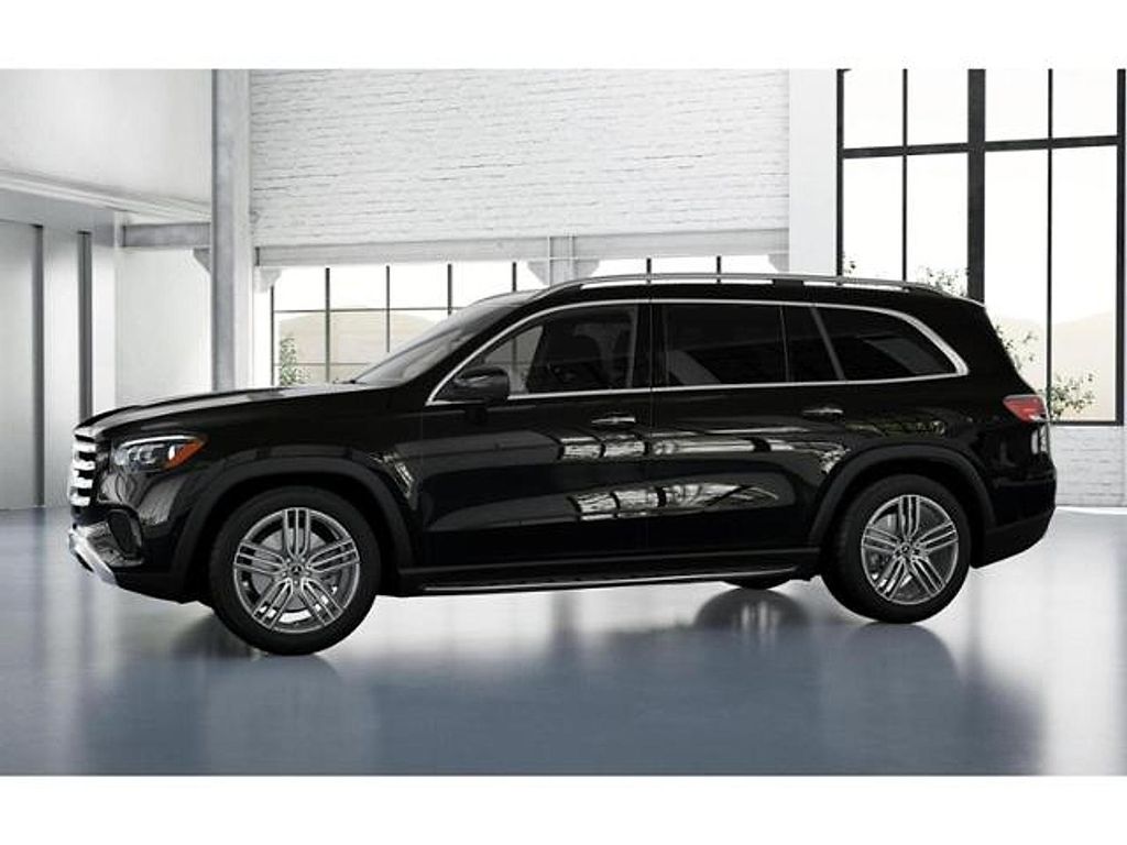 2025 Mercedes-BENZ GLS thumbnail 35