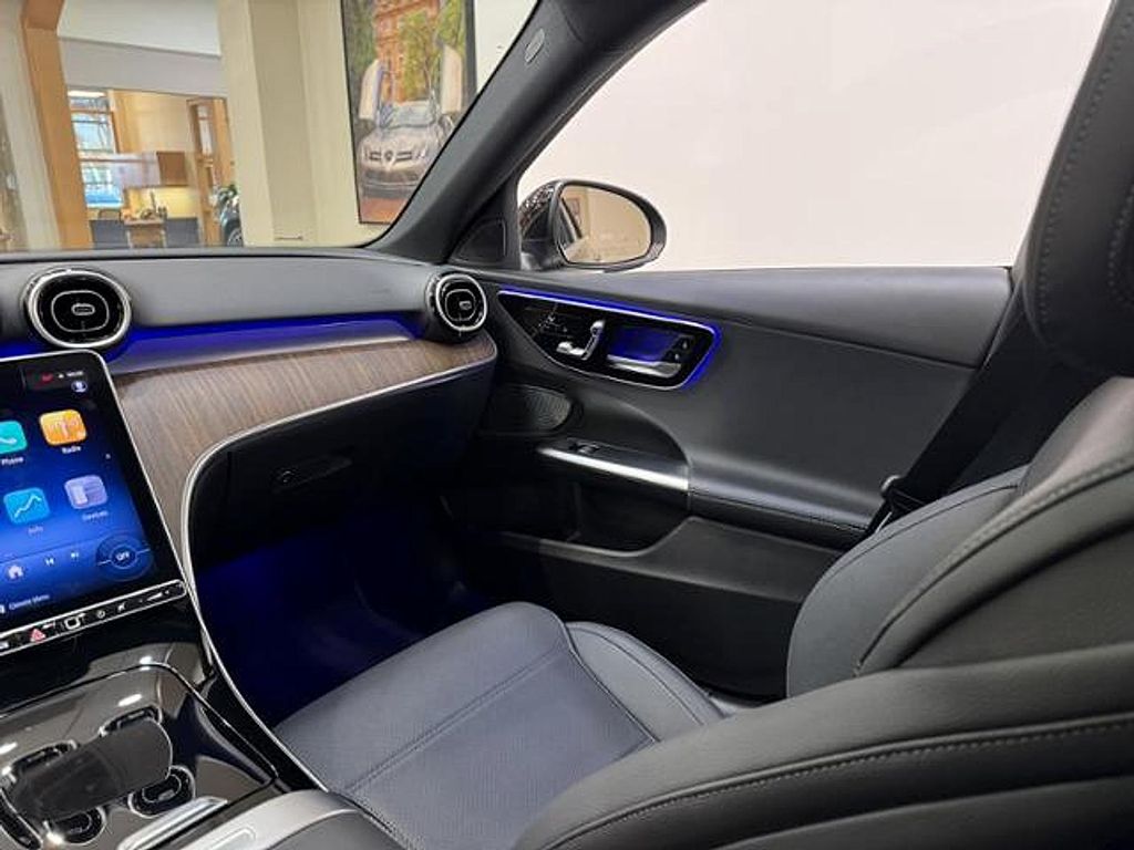 2025 Mercedes-BENZ C-CLASS 缩略图 11