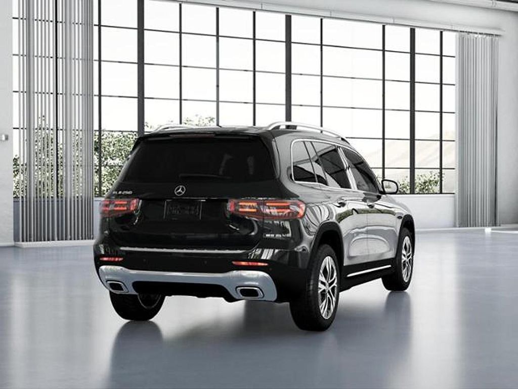 2026 Mercedes-BENZ GLB 缩略图 22