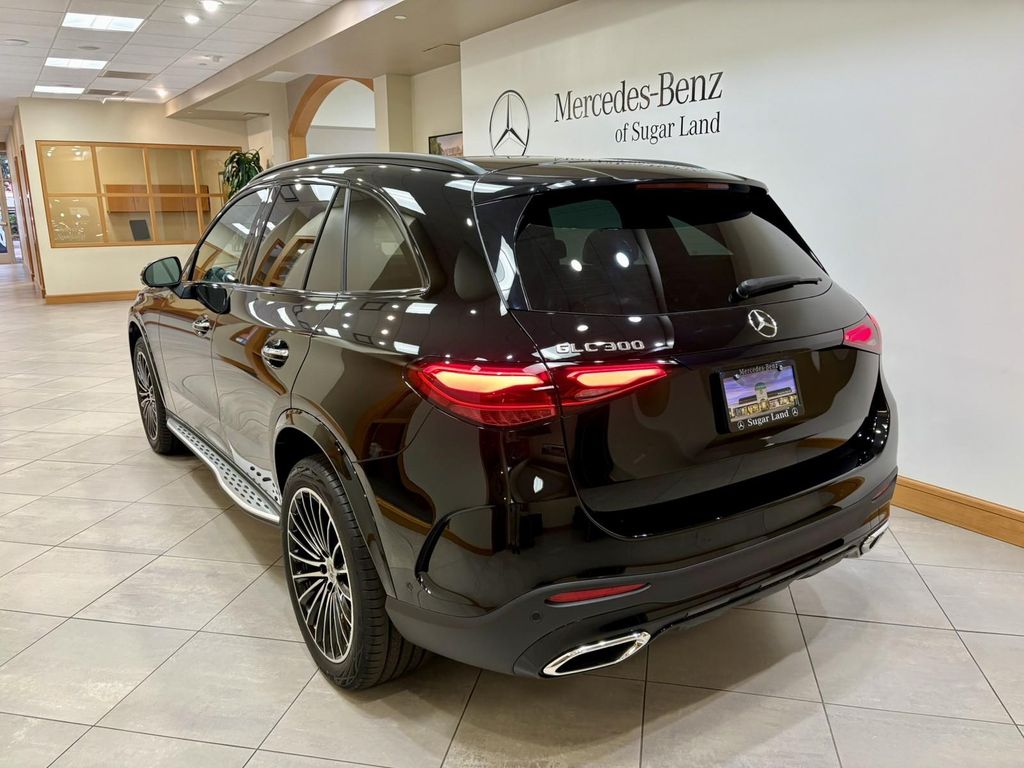 MERCEDES-BENZ GLC - 3