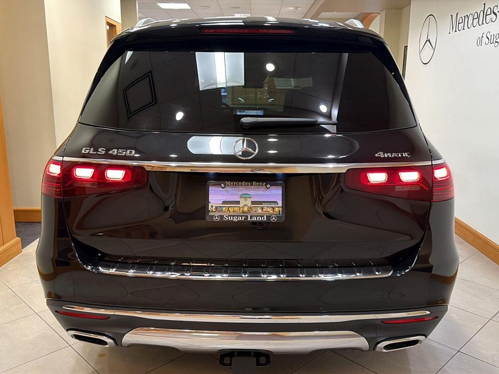 صورة 5 لـ 2025 Mercedes-BENZ GLS