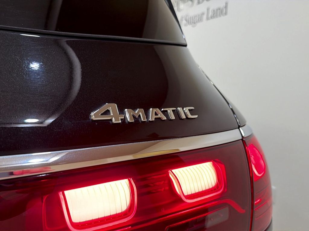 صورة مصغرة 29 لـ 2025 Mercedes-BENZ GLS