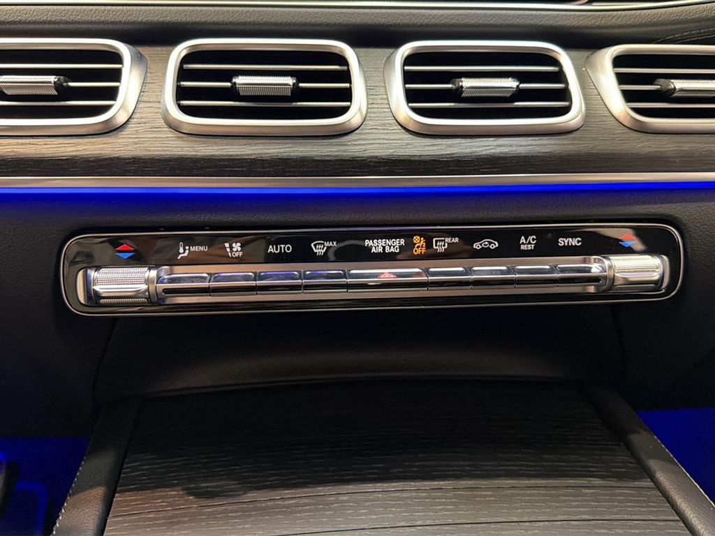 صورة مصغرة 17 لـ 2025 Mercedes-BENZ GLS