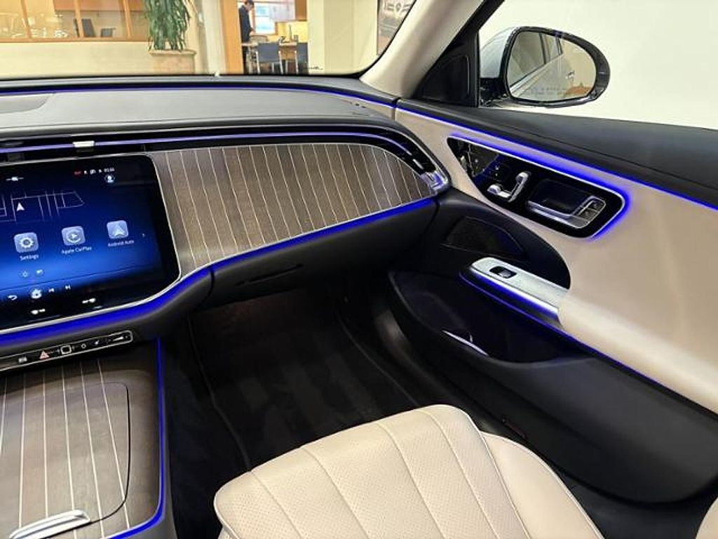 2026 Mercedes-BENZ E-CLASS — миниатюра 11