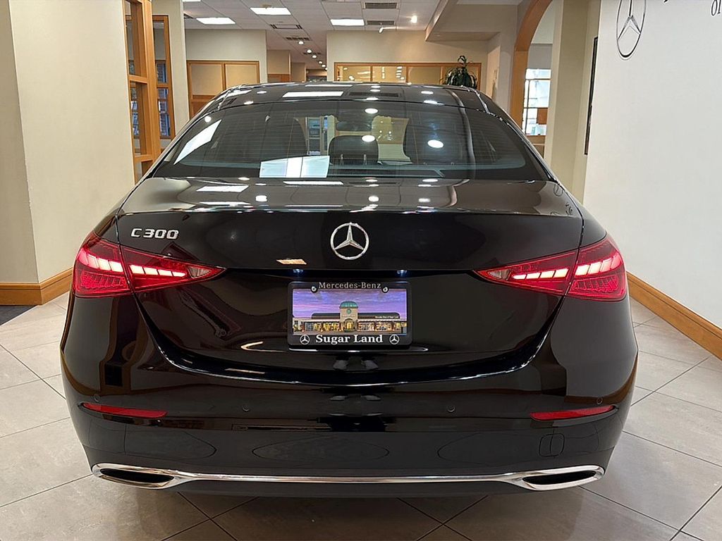 2025 Mercedes-BENZ C-CLASS photo 6