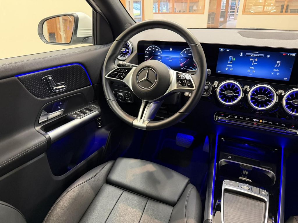 MERCEDES-BENZ GLA-CLASS - 9