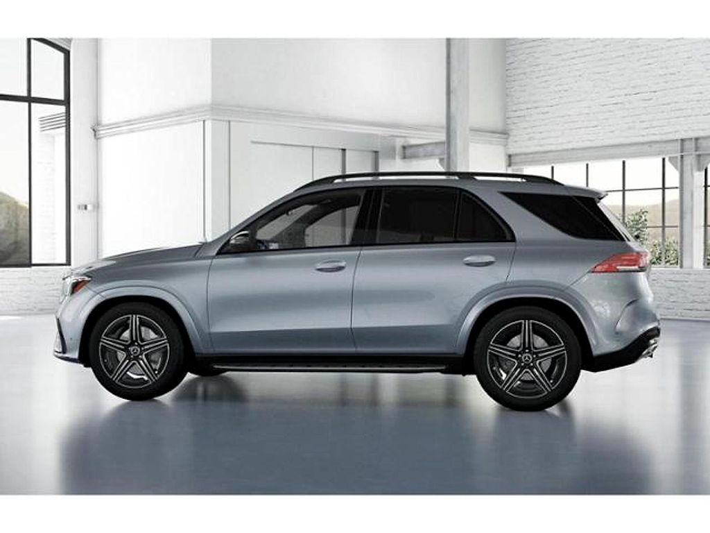 صورة مصغرة 32 لـ 2026 Mercedes-BENZ GLE