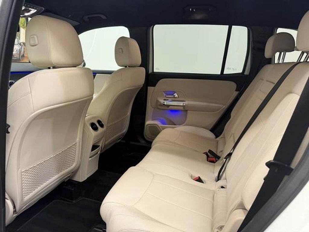 صورة مصغرة 19 لـ 2025 Mercedes-BENZ GLB