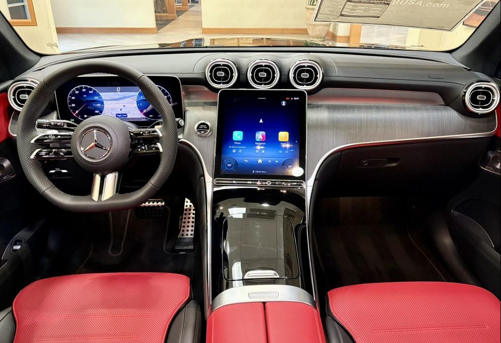 MERCEDES-BENZ GLC - 10