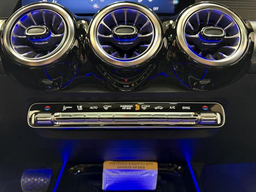 صورة مصغرة 14 لـ 2026 Mercedes-BENZ GLB