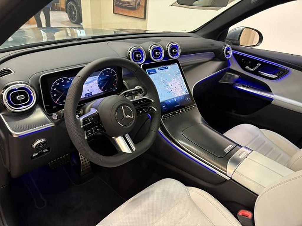 2026 Mercedes-BENZ GLC 照片 9