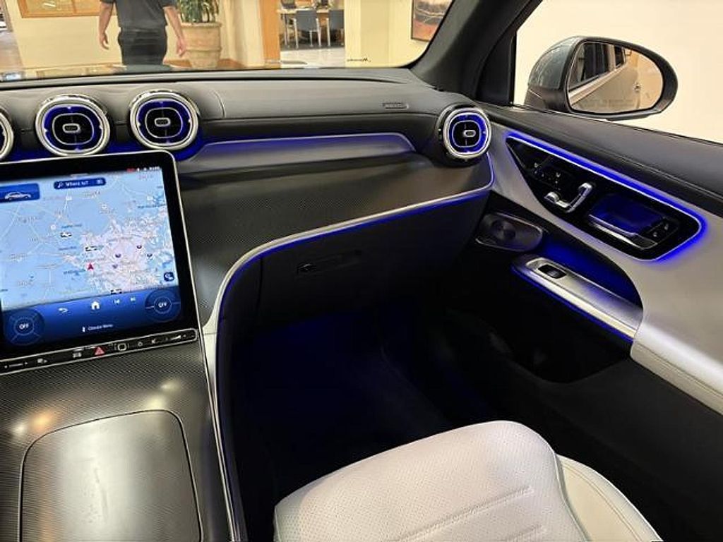 2026 Mercedes-BENZ GLC 缩略图 12