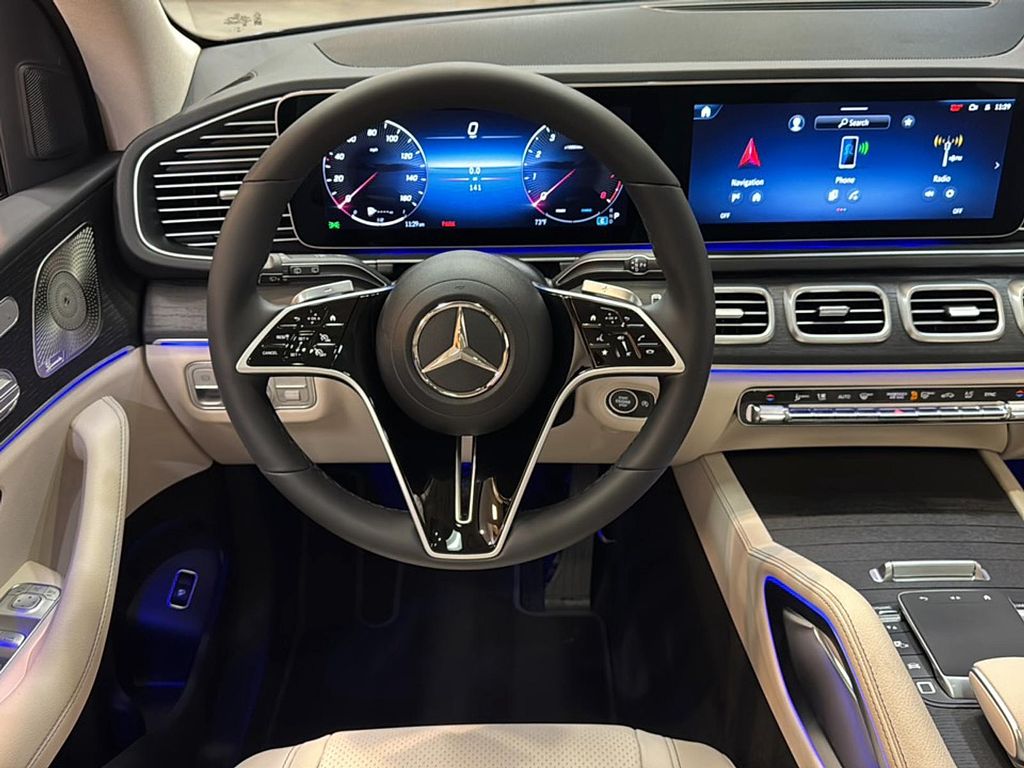 2026 Mercedes-BENZ GLE — миниатюра 13