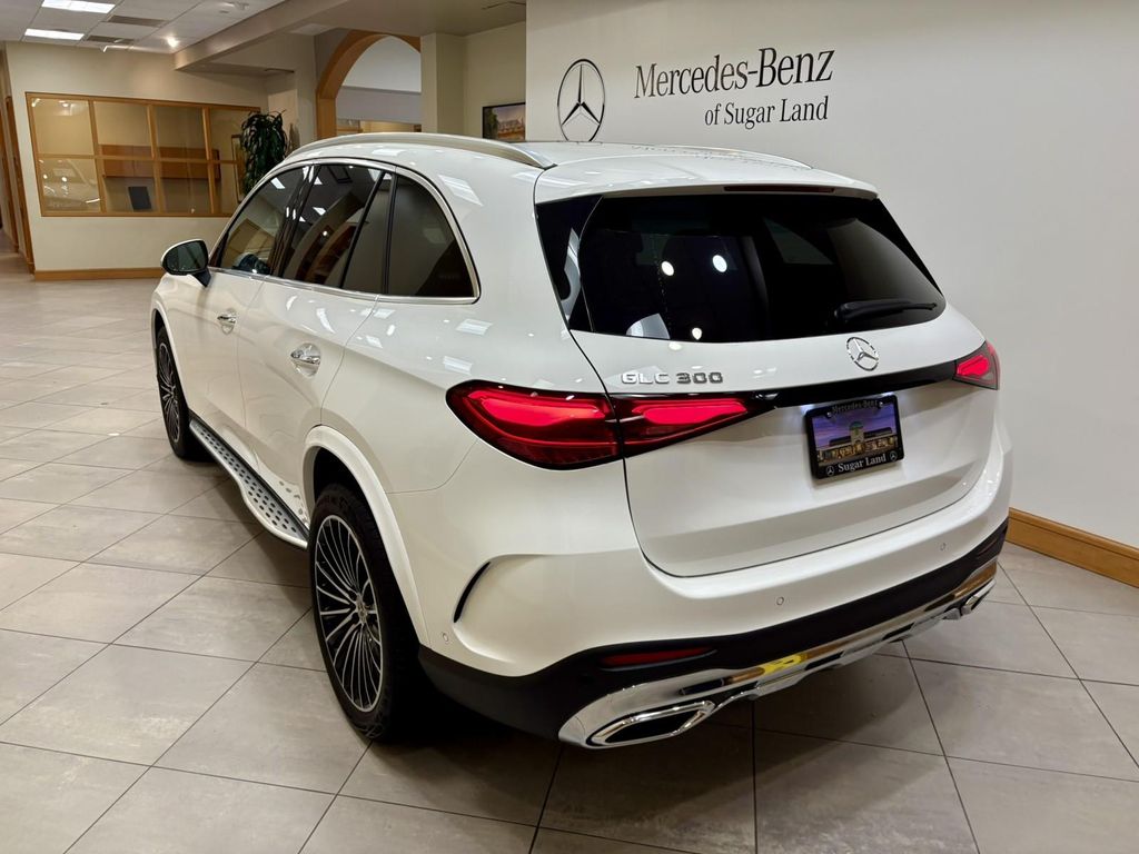 MERCEDES-BENZ GLC - 3
