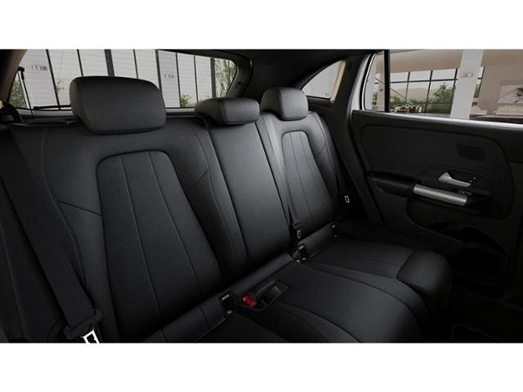 صورة 5 لـ 2026 Mercedes-BENZ GLA