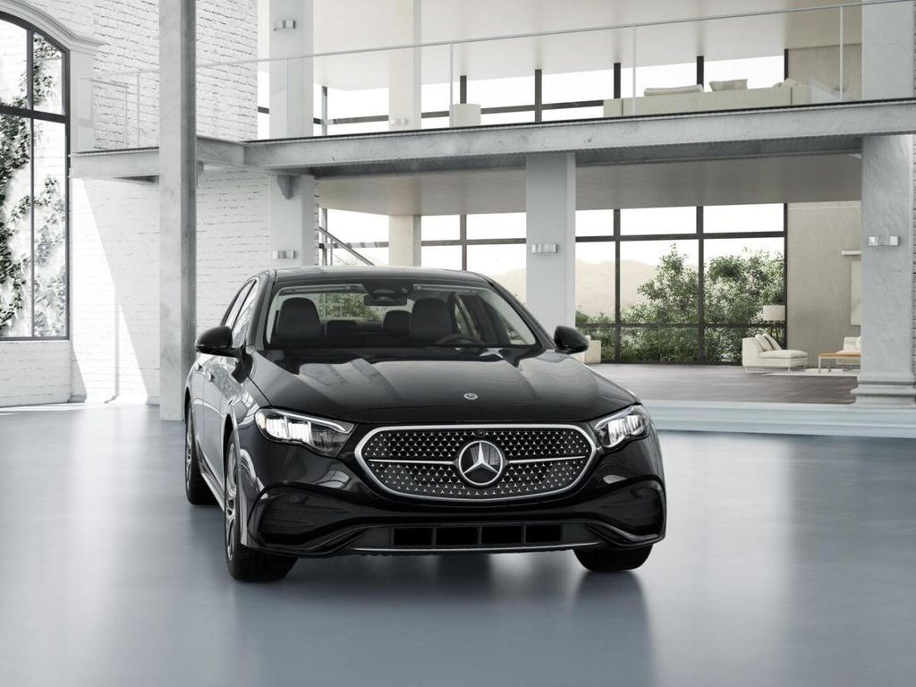 MERCEDES-BENZ E-CLASS - 8