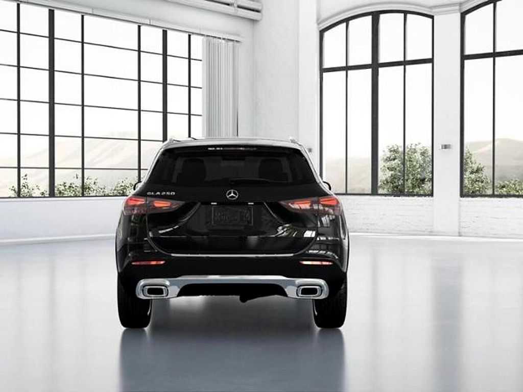2025 Mercedes-BENZ GLA 缩略图 24