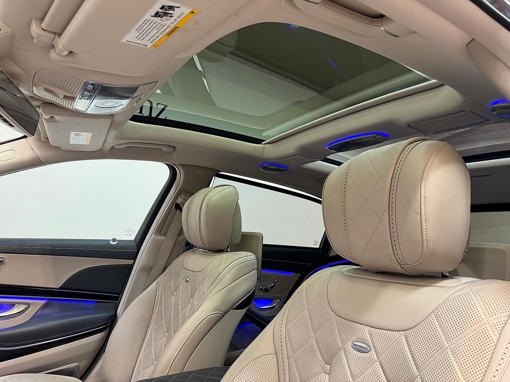 صورة 8 لـ 2020 Mercedes-BENZ MAYBACH