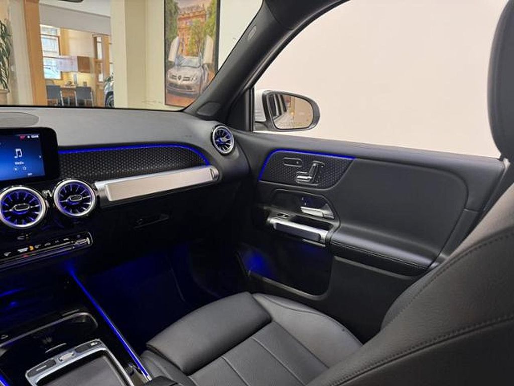 2025 Mercedes-BENZ GLB 照片 10