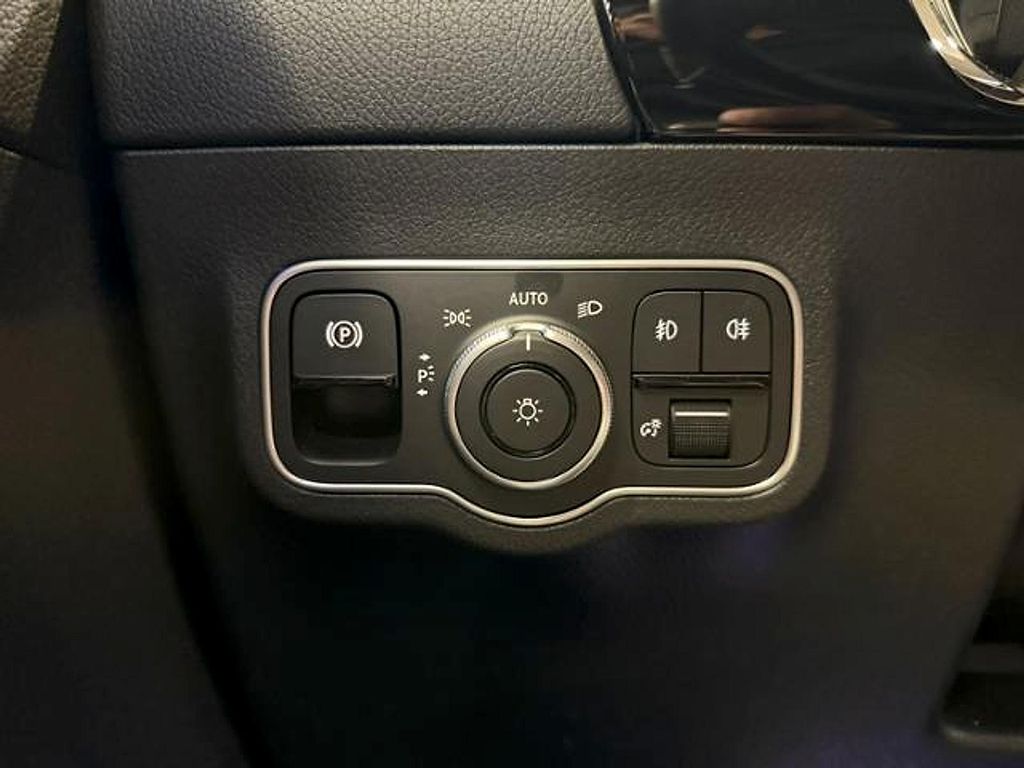 صورة مصغرة 20 لـ 2025 Mercedes-BENZ GLA