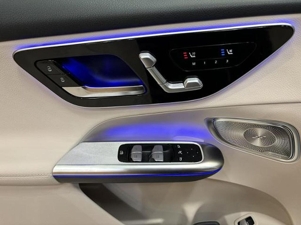 2026 Mercedes-BENZ GLC 缩略图 11