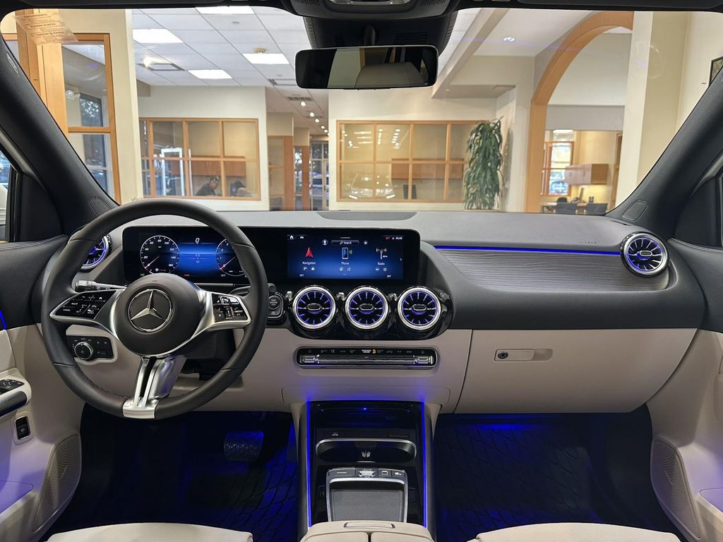 MERCEDES-BENZ GLA-CLASS - 7