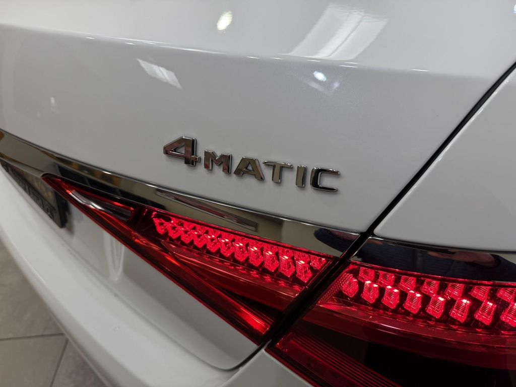 MERCEDES-BENZ S-CLASS - 8