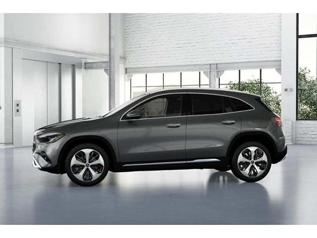 2025 Mercedes-BENZ GLA 缩略图 34