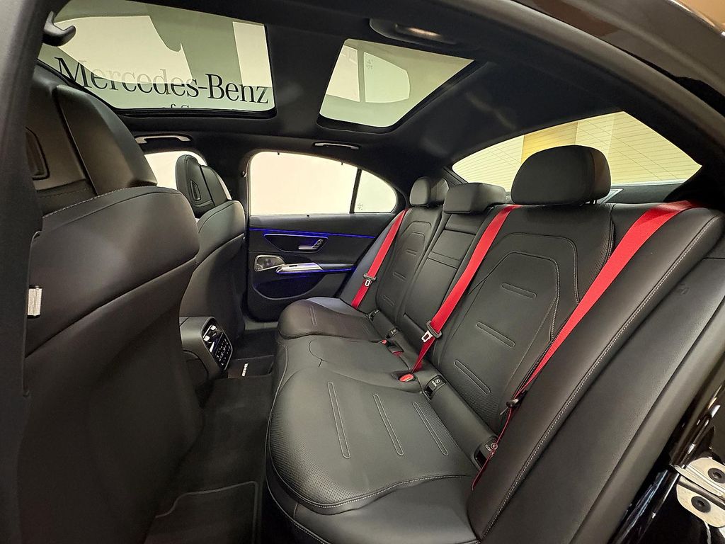 صورة مصغرة 24 لـ 2027 Mercedes-BENZ AMG E 53 E 4MATIC+