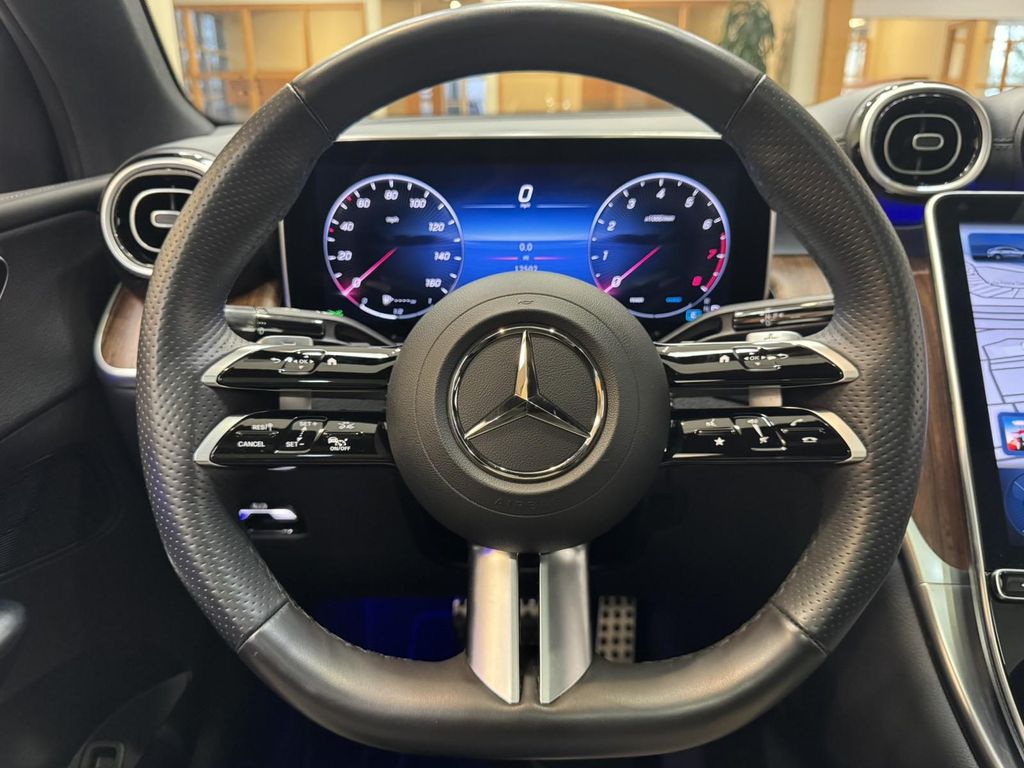MERCEDES-BENZ GLC - 8