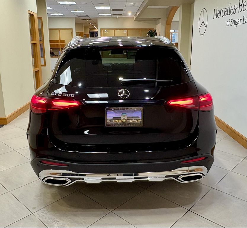 MERCEDES-BENZ GLC - 4