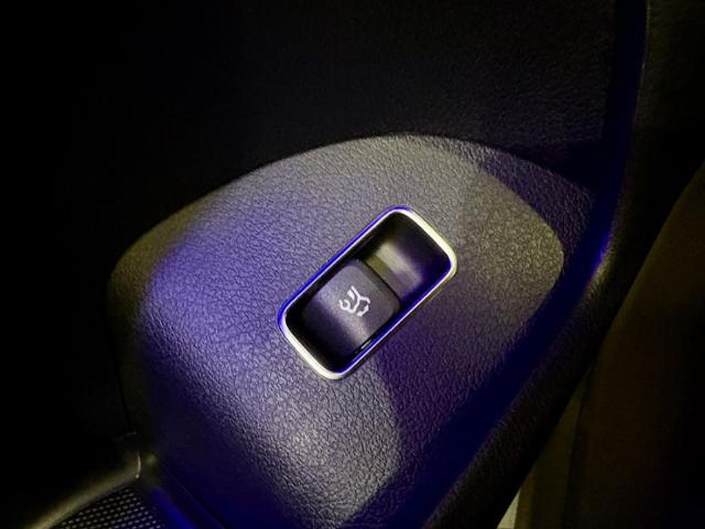 2026 Mercedes-BENZ GLE 缩略图 22