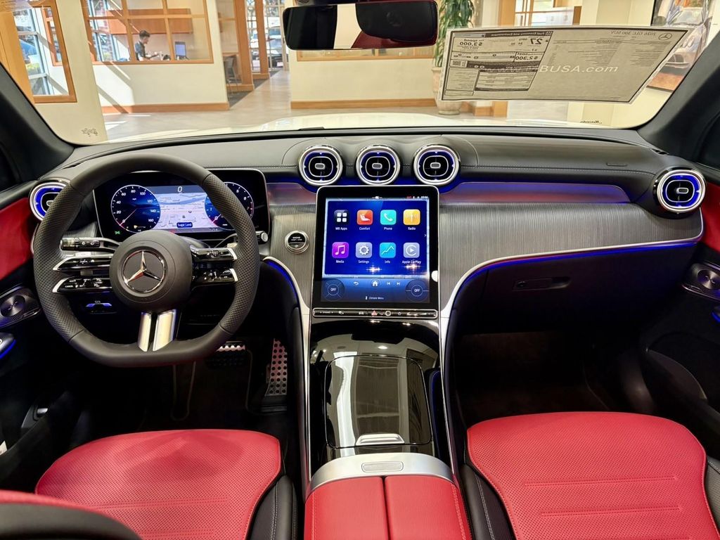 MERCEDES-BENZ GLC - 9