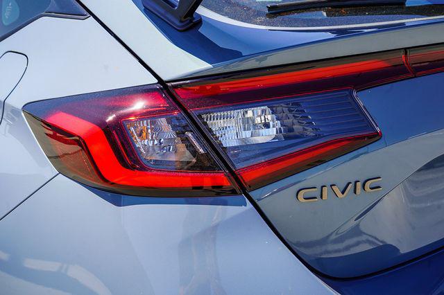 صورة 8 لـ 2026 Honda CIVIC TYPE R