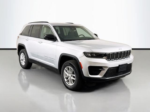 New 2025 Jeep Grand Cherokee Laredo X
