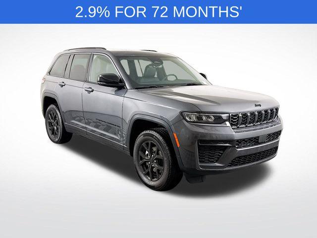 New 2026 Jeep Grand Cherokee Laredo
