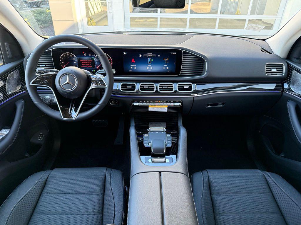 2026 Mercedes-BENZ GLE — миниатюра 12