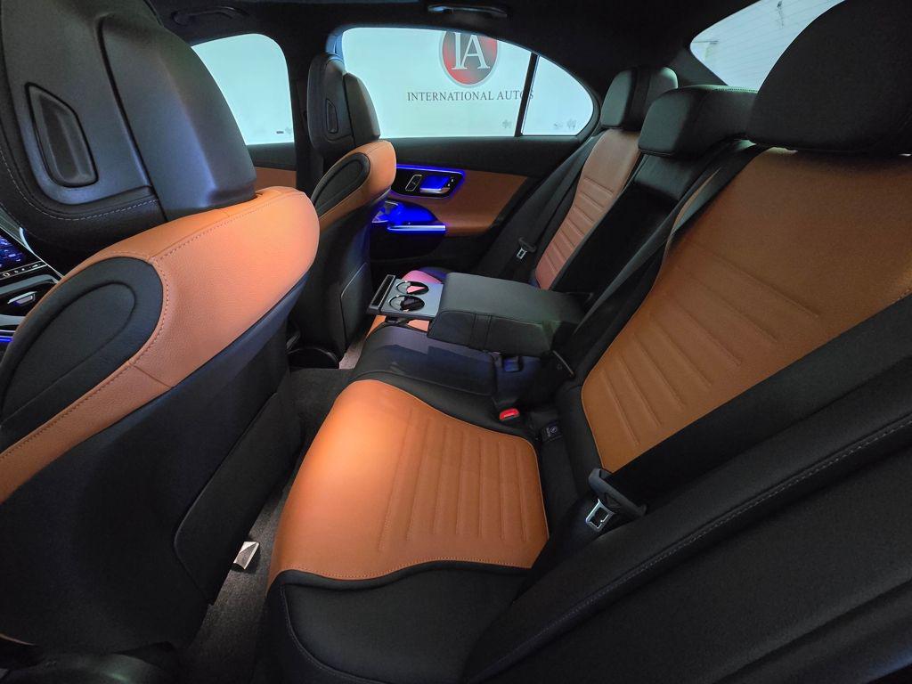 2026 Mercedes-BENZ C-CLASS 缩略图 13
