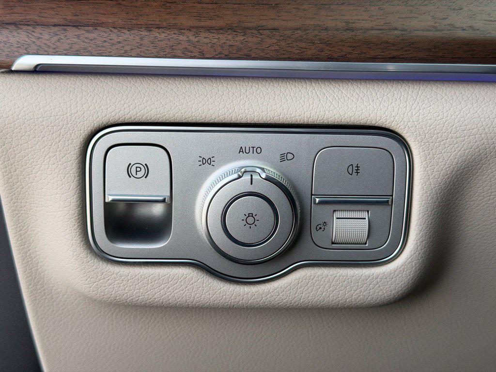 2026 Mercedes-BENZ GLE 缩略图 23
