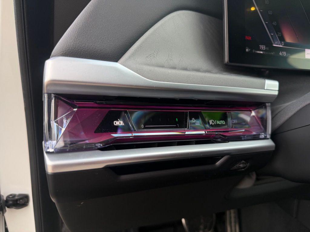 2025 BMW 760 XDRIVE 缩略图 25