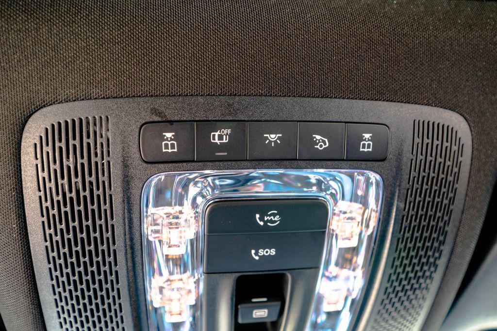 2026 Mercedes-BENZ GLB 缩略图 32
