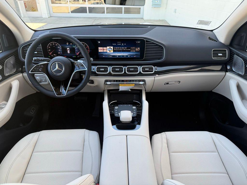 2026 Mercedes-BENZ GLE 缩略图 12