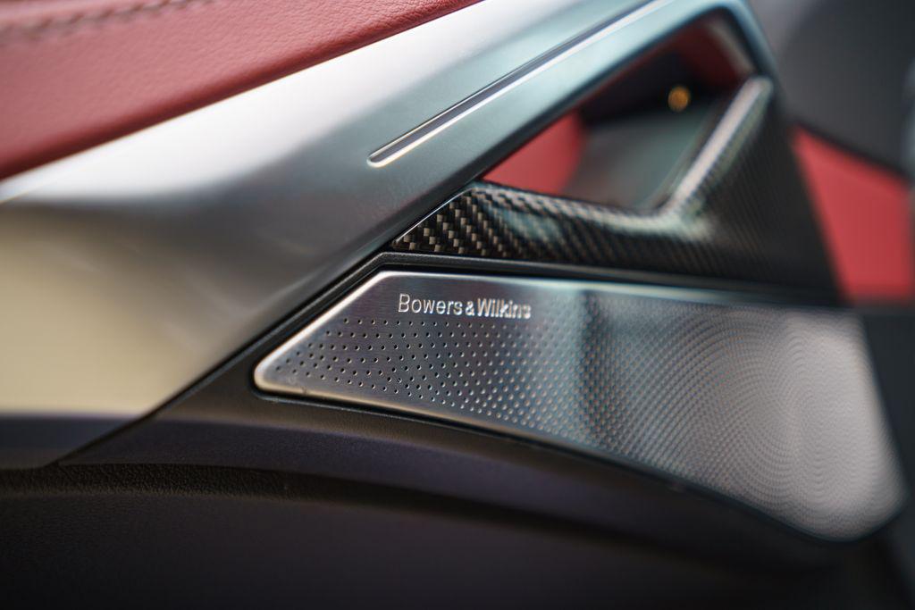 2027 BMW X6 M60I — миниатюра 24