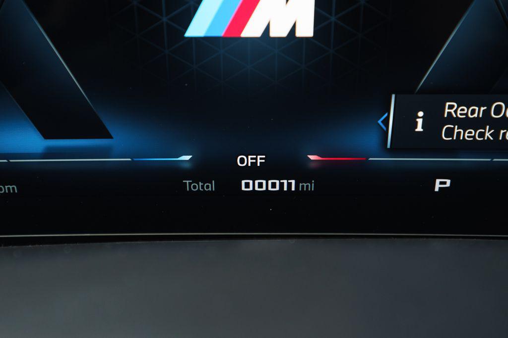 2027 BMW X6 M60I — миниатюра 19