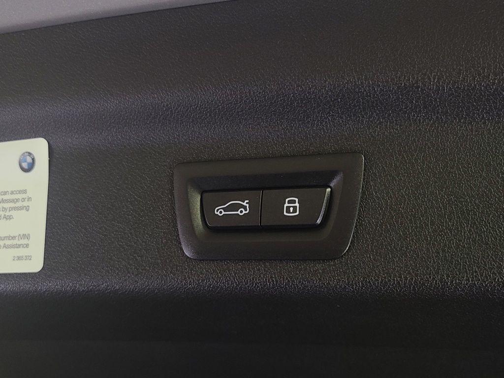 BMW X1 XDRIVE28I - 8