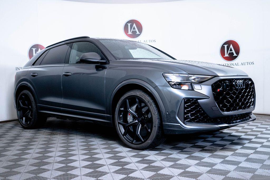 New 2026 Audi RS Q8 4.0T