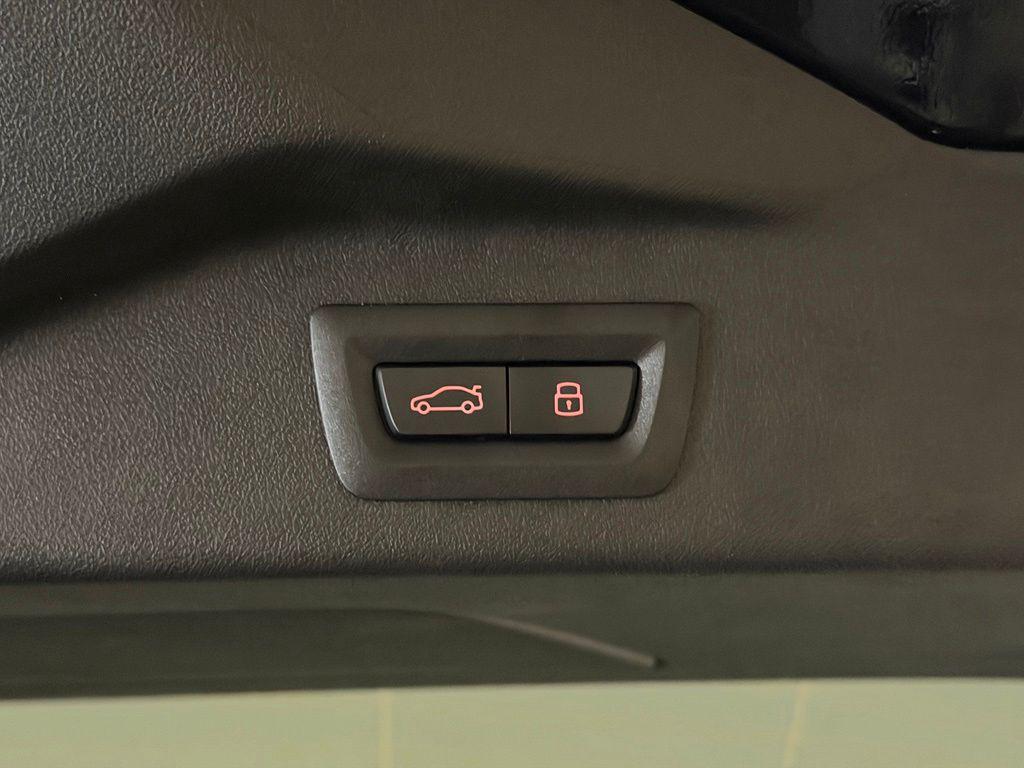 صورة مصغرة 16 لـ 2026 BMW X7 XDRIVE40I