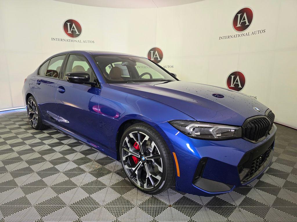 New 2025 BMW 330 i xDrive