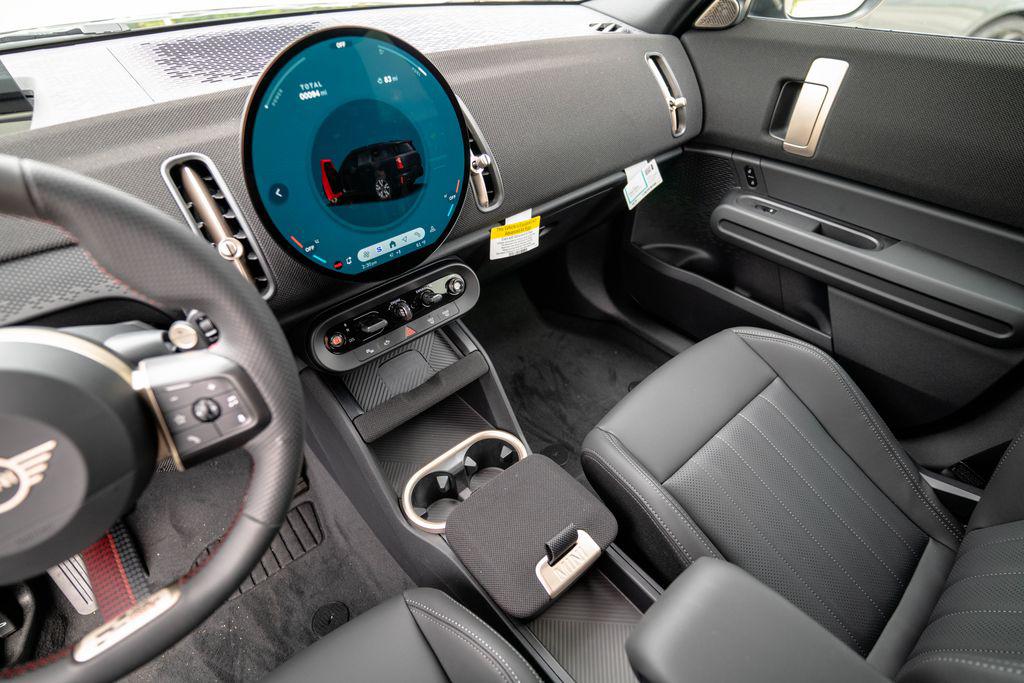 2027 MINI COUNTRYMAN COOPER S ALL4 — миниатюра 22